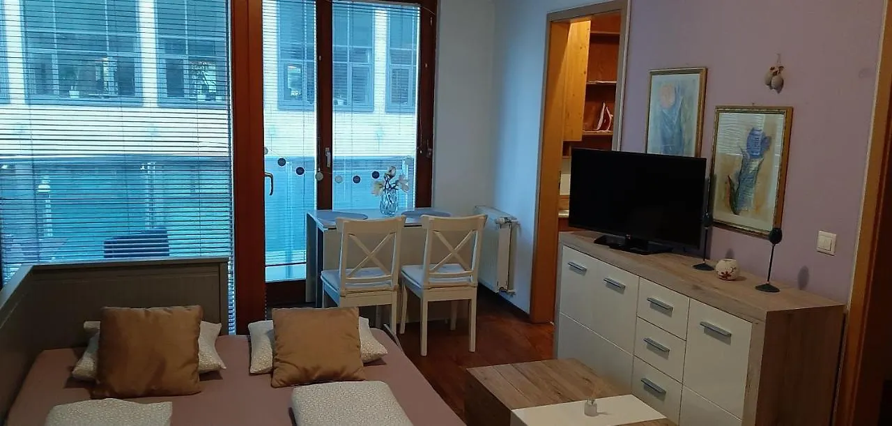 Cleopatra Apartment Boedapest